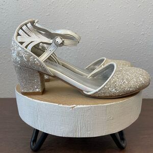 Kenneth Cole Reaction Sarah Shine Heels Size 1M EUC